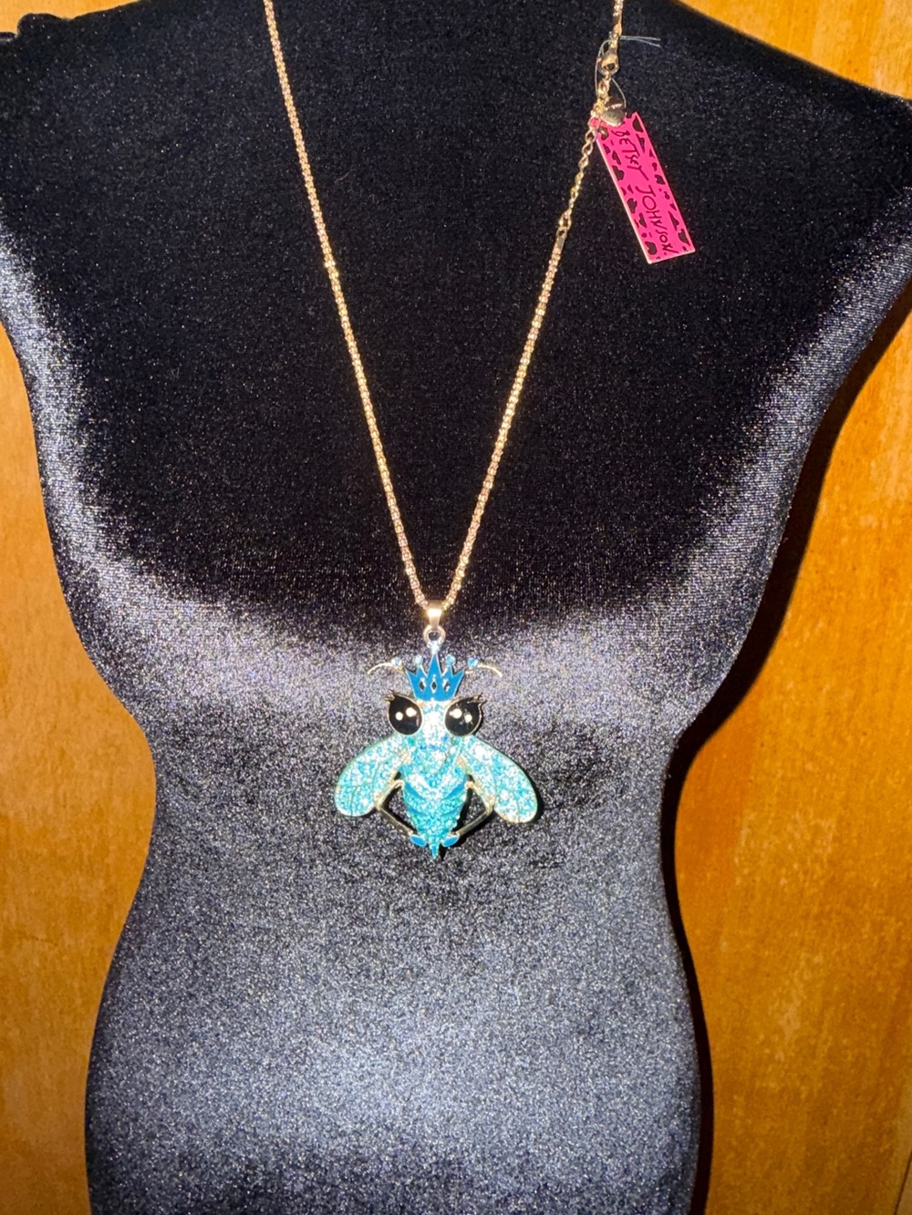 Betsey Johnson Blue and Gold Bee Pendant Necklace - Picture 4 of 6